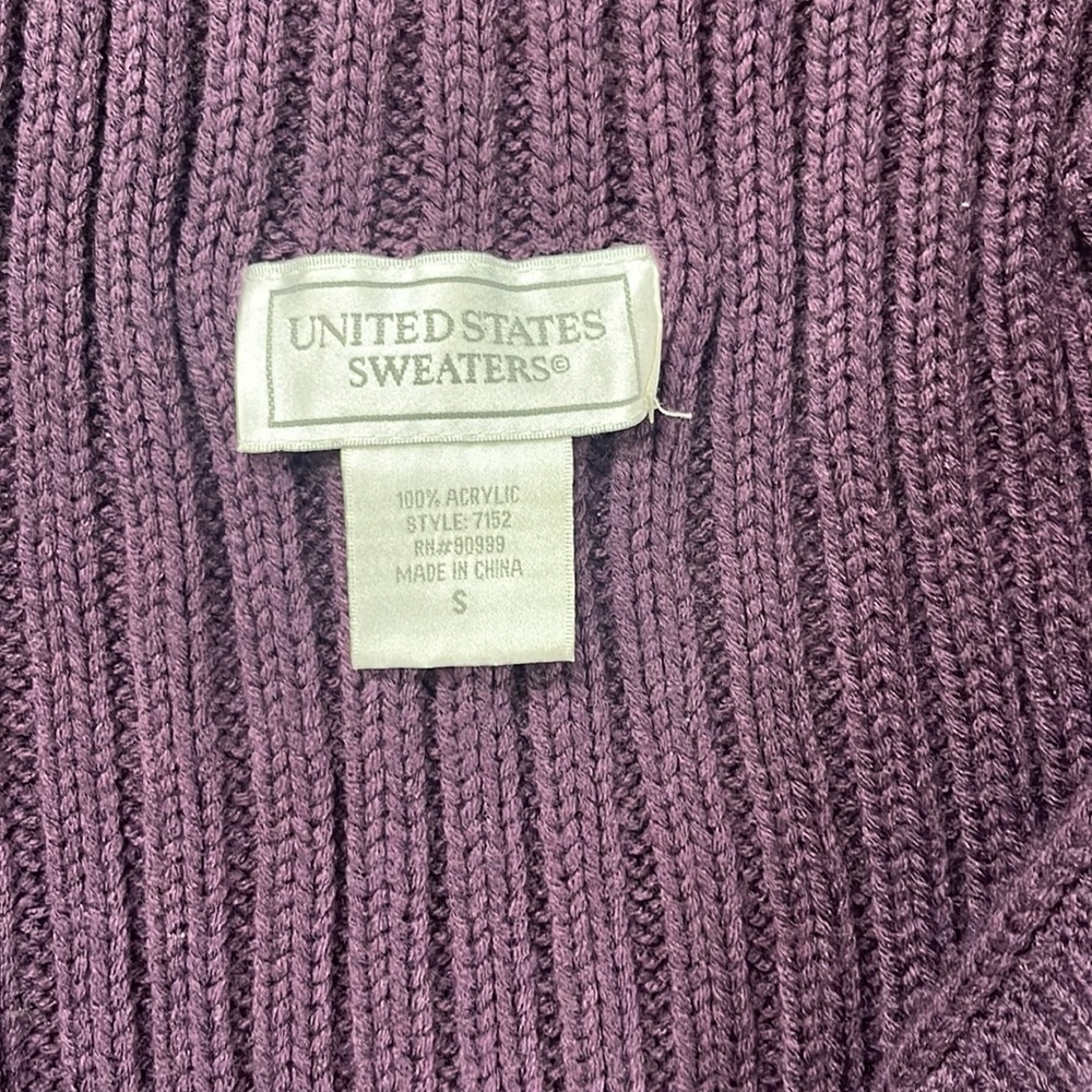 Purple sweater - Picture 2 of 2